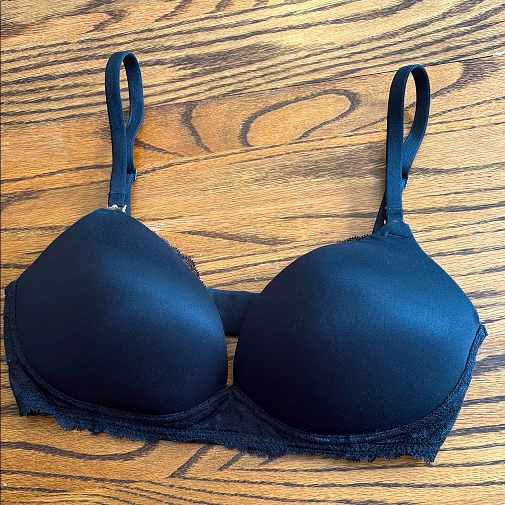 Victoria Secret Elegant Black Lace Trim Nursing Bra